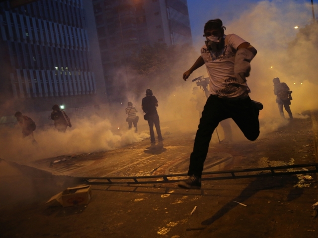 Twelve People Killed in Venezuela in Overnight Violence