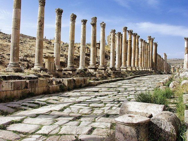 Secret of how Roman concrete survived tidal battering for 2000 years revealed