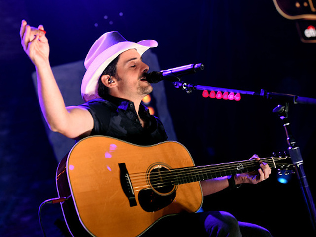 Brad Paisley calls CMA Awards press guidelines 'ridiculous and unfair'