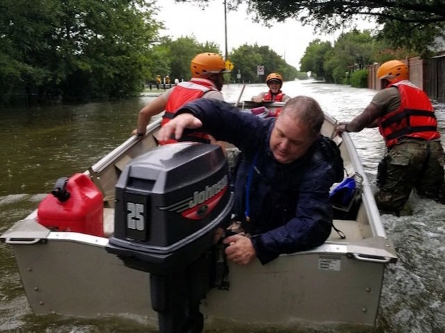 Sewage, fecal bacteria in Hurricane Harvey floodwaters
