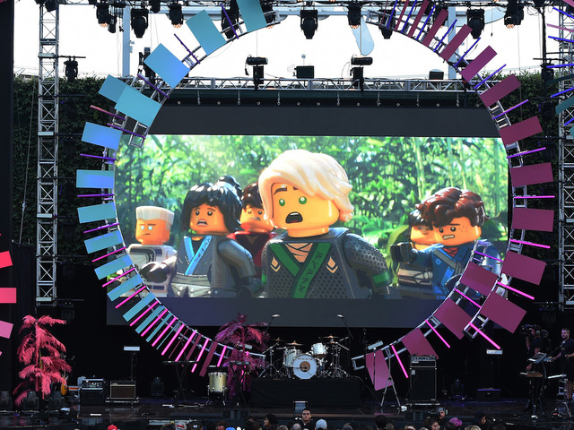 Lego slashes 1,400 jobs as sales slump