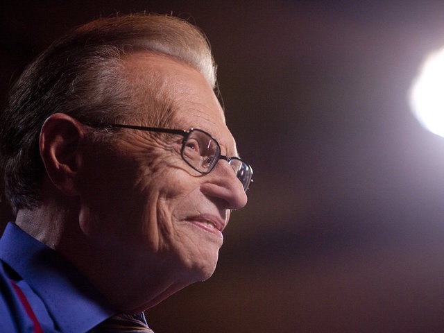 Larry King reveals lung cancer diagnosis