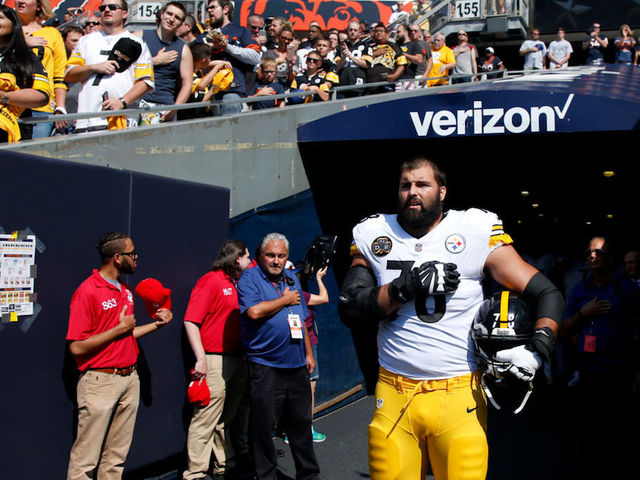Lone Steeler who stood during anthem: I threw my teammates under the bus unintentionally