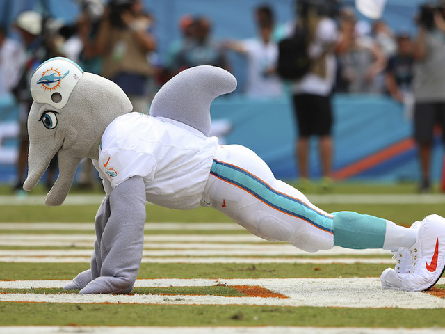 NFL coach resigns after video shows him snorting white substance