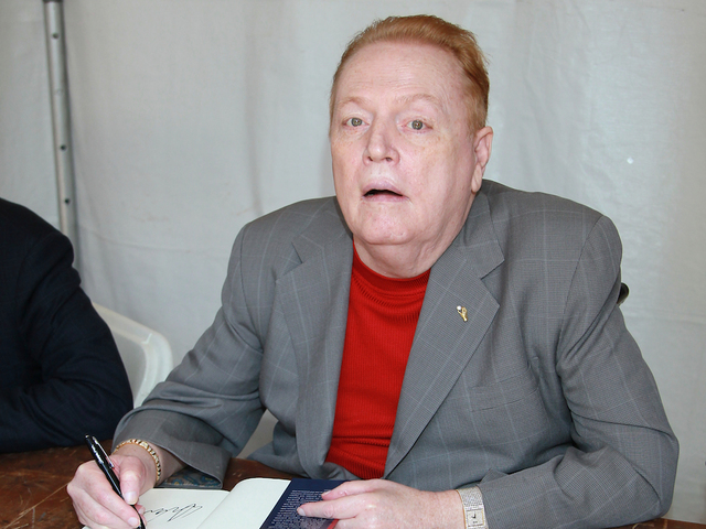 Larry Flynt offers $10M for dirt on Trump