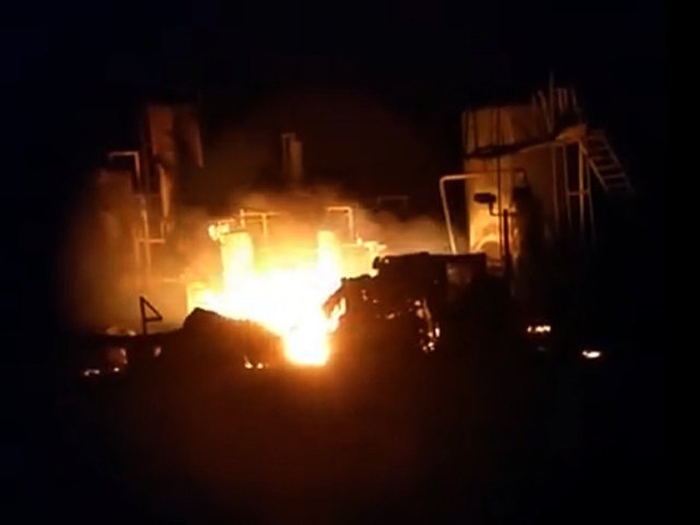 Explosion on Louisiana oil rig injures 7