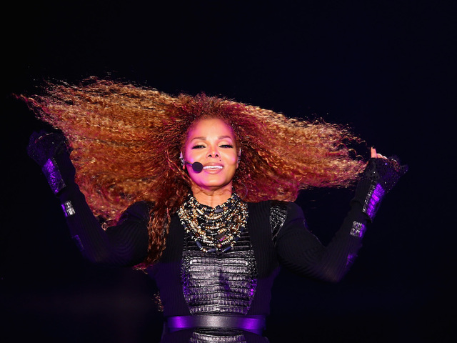 No, Janet Jackson isn't banned from the Super Bowl