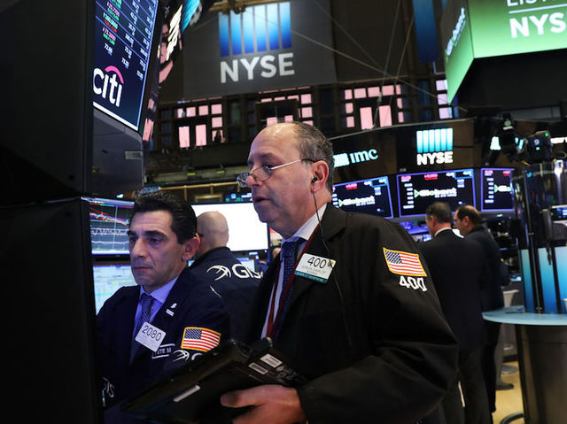 U.S. economy rebounds from hurricanes, adds 261,000 jobs