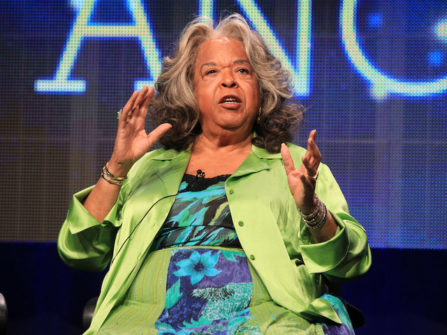 'Touched by an Angel' star Della Reese dies at 86