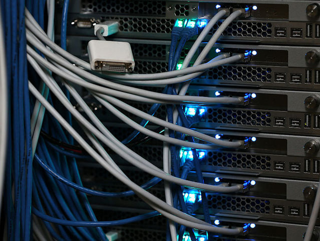 Net neutrality vote's major players