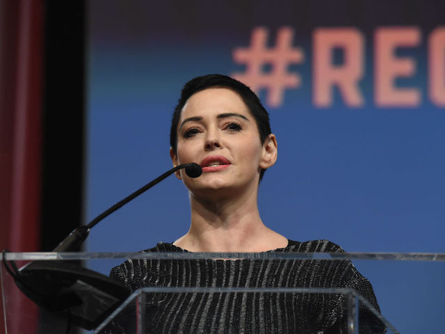 Rose McGowan was not impressed by Golden Globes showing