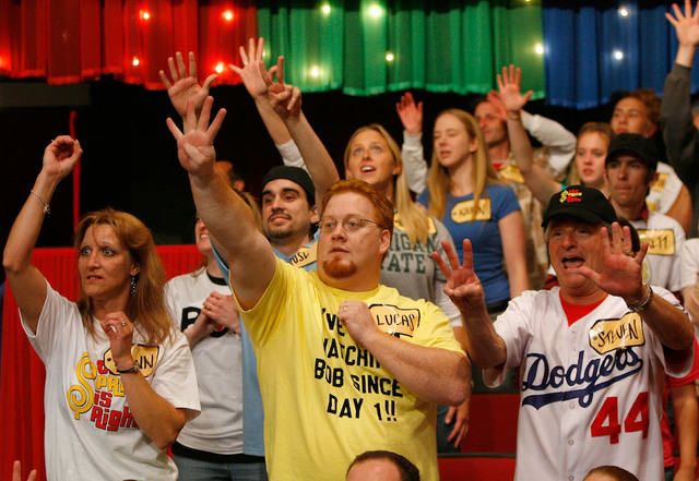 How to get free tickets to TV show tapings