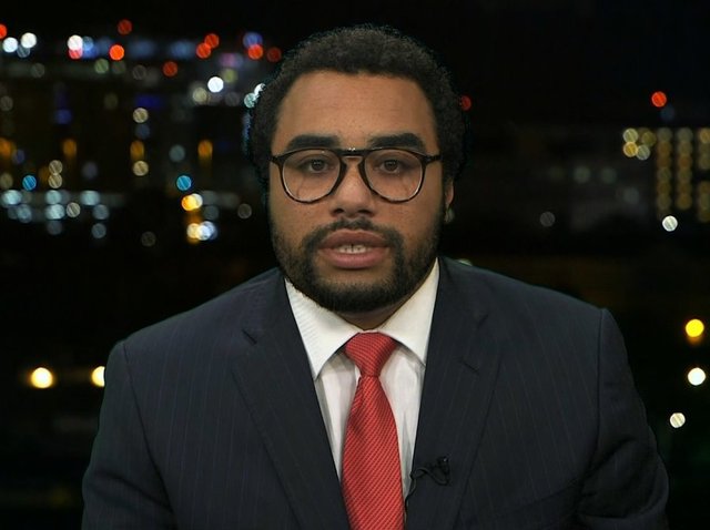 Former immigrant shelter worker says he was told to separate hugging siblings