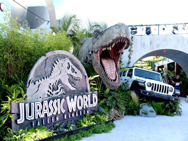 'Jurassic World' sequel crosses $700 million at global box office