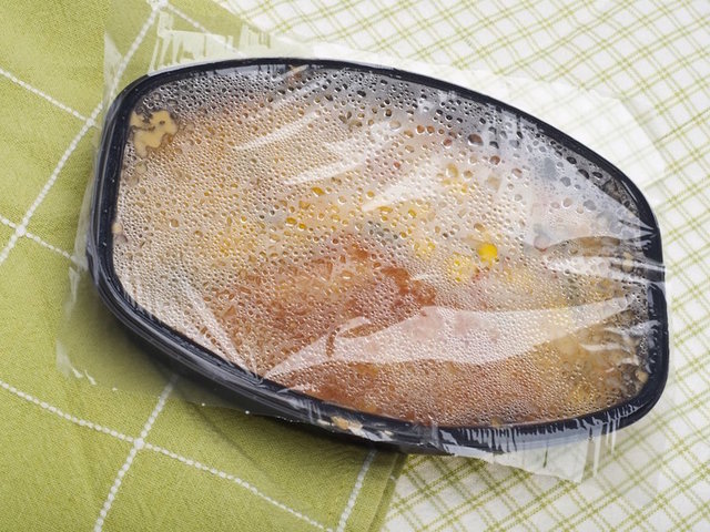 Pediatricians group urge parents to avoid these food, packaging chemicals