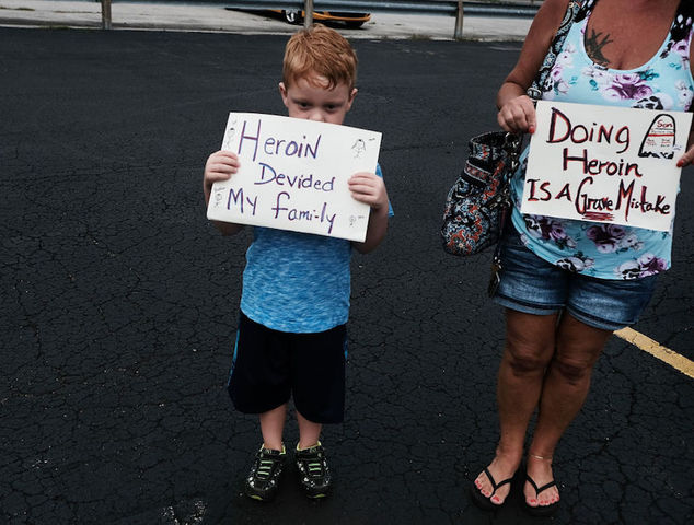 Rate of women addicted to opioids during pregnancy quadrupled in 15 years, CDC says