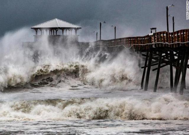 Hurricane Florence pounds the Carolinas, water rescues underway