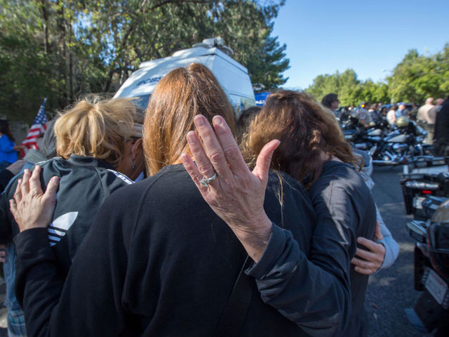 'Sister Sister' star's niece among the dead in California mass shooting