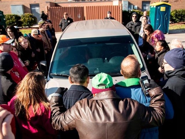 Undocumented man who had been living in sanctuary arrested on way to meet immigration officials