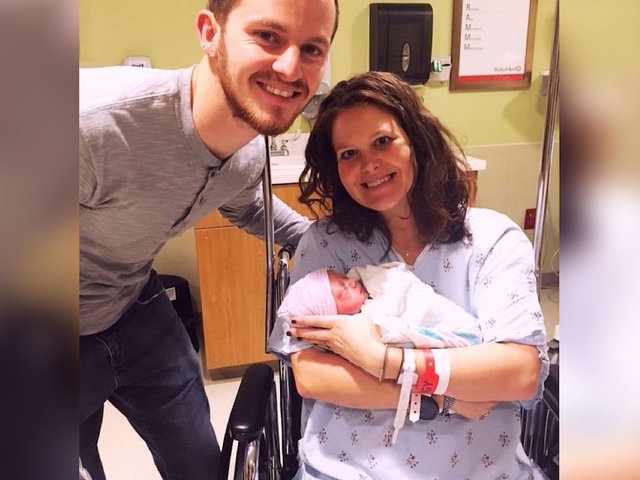 NC trooper pulls over driver for speeding, helps deliver couple's baby