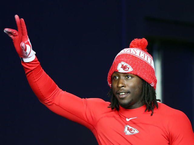 Kareem Hunt, NFL player seen assaulting woman on video, accused in 3 violent incidents this year